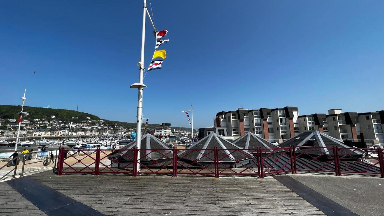 Le Maritime, Front De Mer Et Parking Sous-Terrain Fécamp Esterno foto