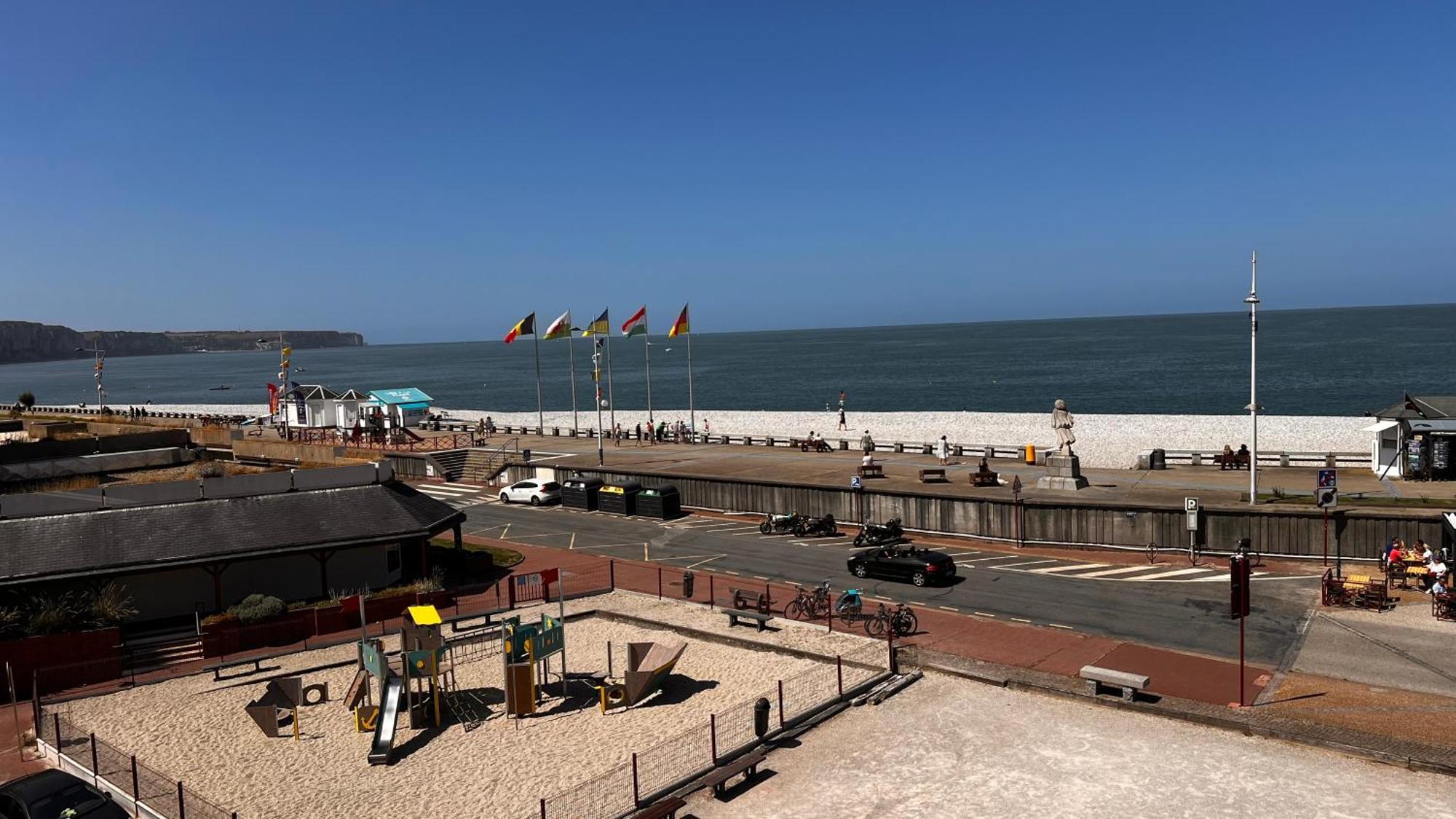 Le Maritime, Front De Mer Et Parking Sous-Terrain Fécamp Esterno foto